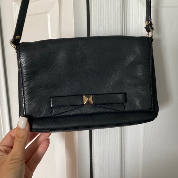 kate spade Handbags - Kate Spade Crossbody